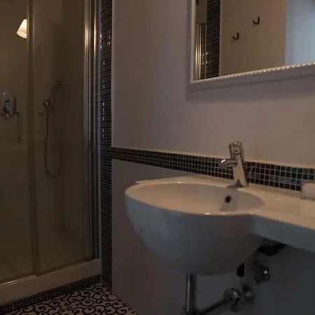Viamercanti76 Bed & Breakfast Salerno